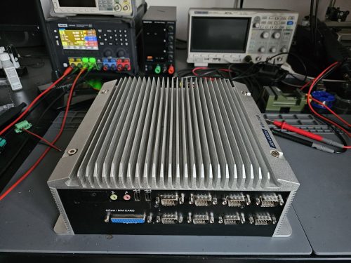 Advantech_1(2560x1920)