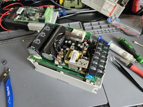 Powerflex40_8(2560x1920)